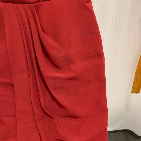 Red Dress - Picture 2 of 2